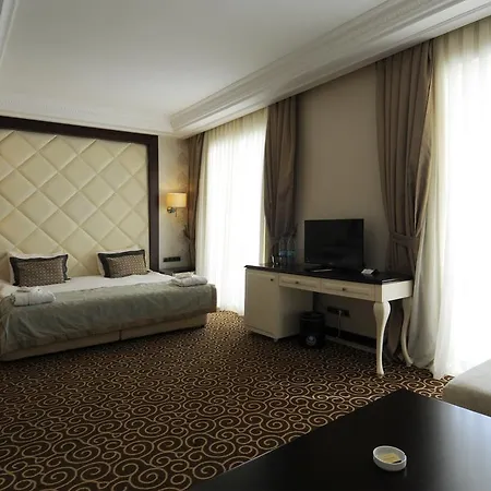 Goldcity Apartman *